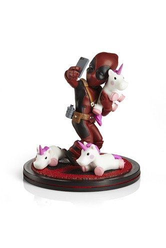 Marvel - Diorama Q-Fig Deadpool #unicornselfie