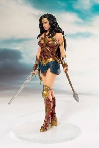 DC - Justice League Movie Estatua ARTFX+ Wonder Woman 