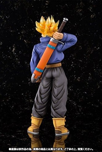 Estatua - Dragon Ball Z: Super Saiyan "Trunks" Figuarts ZERO EX