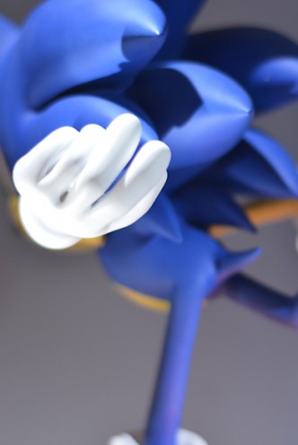 Estatua - Modern Sonic the Hedgehog - Resina 37cm 