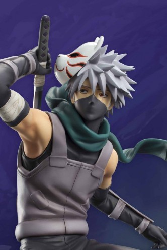 Estatua - Naruto Shippuden "Hatake Kakashi" 25,4cm.