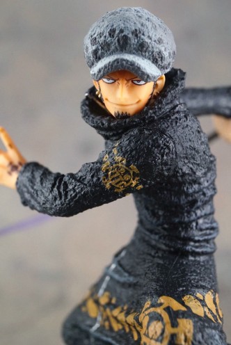 Figuarts ZERO: One Piece "Trafalgar Law" Battle Ver. 12cm.