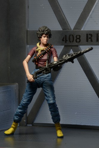 Figura - ALIENS: Space Marine "Lt. Ripley" 18cm.