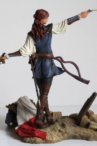 Figura - Assassins Creed Unity Elise: The Fiery Templar