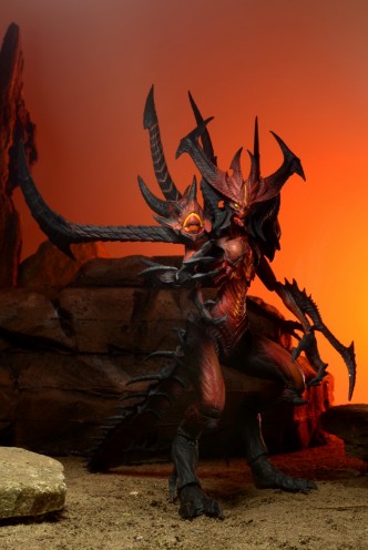 Diablo III – Deluxe Action Figure – Diablo, Lord of Terror 23cm.