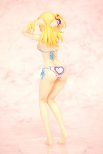 Figura - FAIRY TAIL - Lucy Heartfilia "Swimsuit" 18cm.