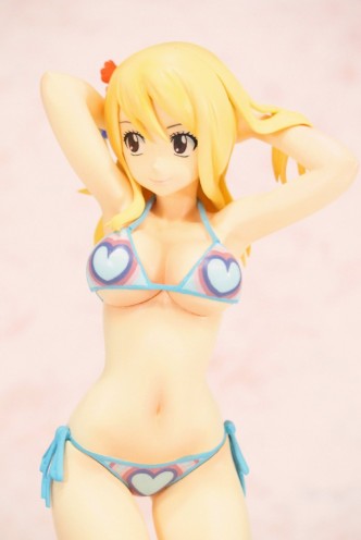 Figura - FAIRY TAIL - Lucy Heartfilia "Swimsuit" 18cm.