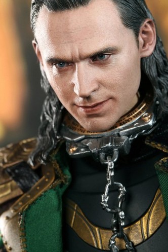 THOR: THE DARK WORLD LOKI V 2.0 30cm.