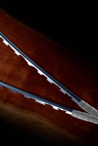 Kimetsu no Yaiba - Scale 1:1 Nichirin Swords Inosuke Hashibara Proplica