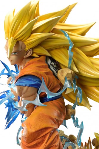 Prime 1 Studio X MegaHouse Mega Premium Masterline Dragon Ball Z Son Goku (Super Saiyan) 1/4