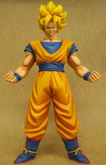 Figura Gigante - Dragon Ball Z "Super Saiyan Goku" X-PLUS 46cm.