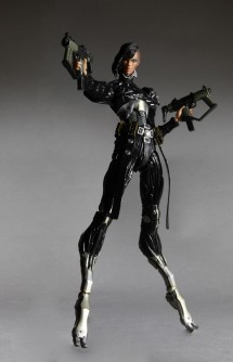 Deus Ex Play Arts Figura Yelena Federova 